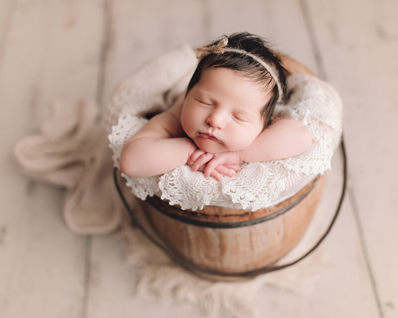 Newborn baby girl by Katie Anne, Medford Oregon Photographer