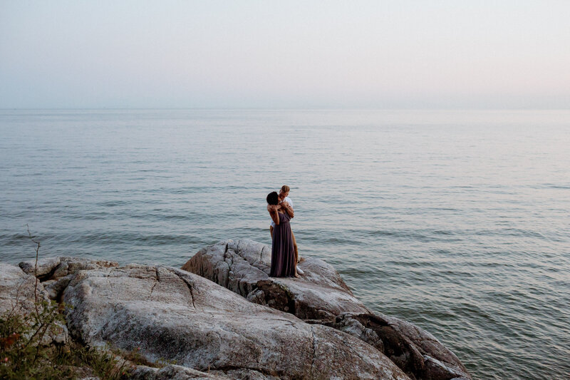 Lighthouse-Park-Engagement-Session-6