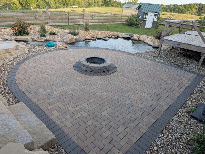 landscaping-in-northeast-iowa-Supreme-Green-_20250829_234127226