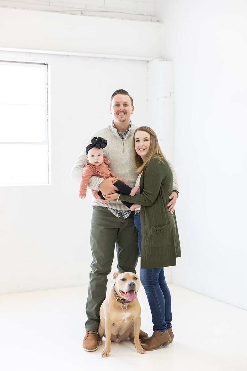 Karlie Colleen Photography - Family Studio Mini Sessions - November 2021-174_websize