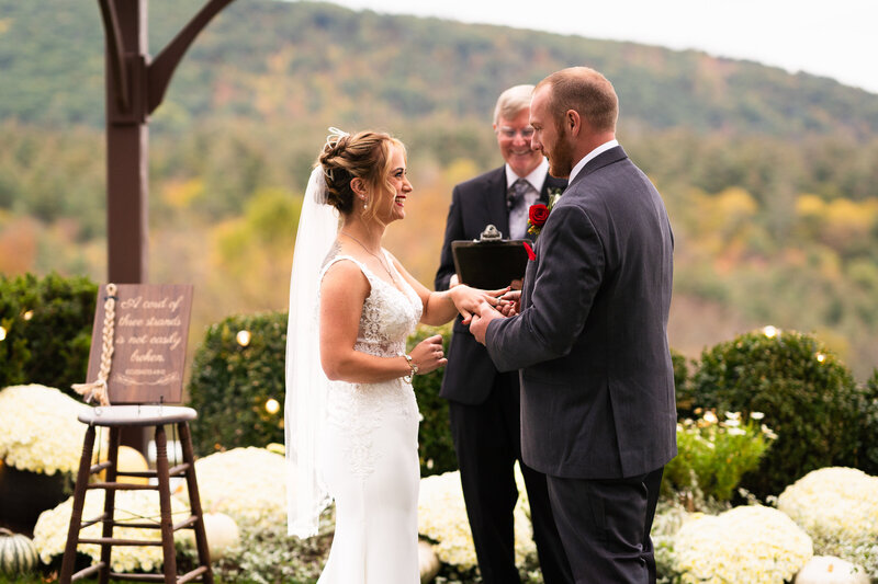 warfield-house-inn-berkshire-wedding-photography-44