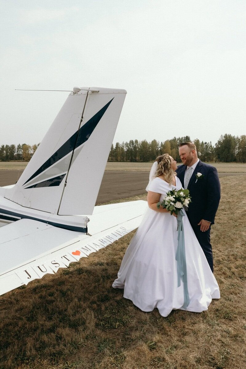 classic-and-documentary-style-wedding-photography-278