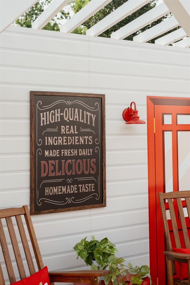 011-Faux Porch for Milos