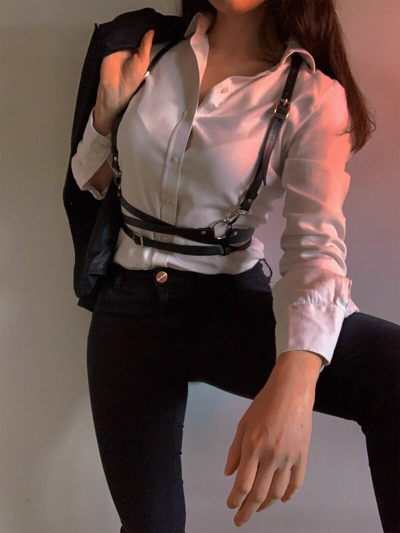  Clair’s discreet private investigation services for women who want the truth before they fall.