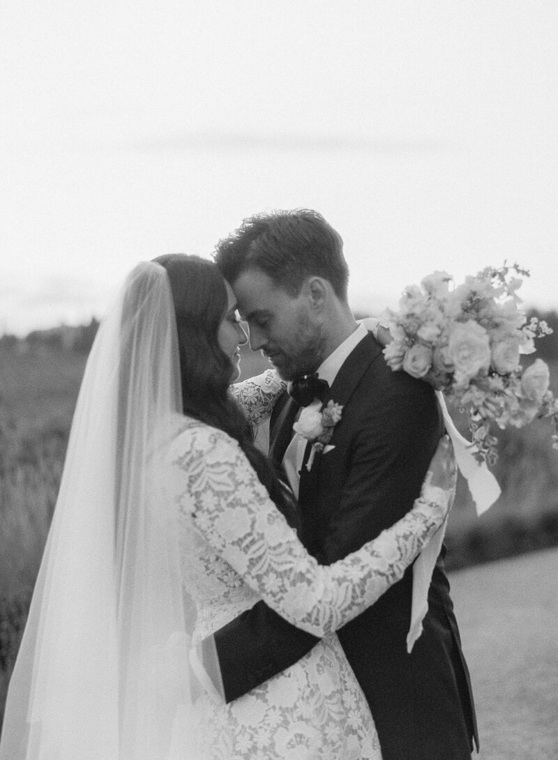 627-HC-Bride-Groom-Hannah Quintana Photography