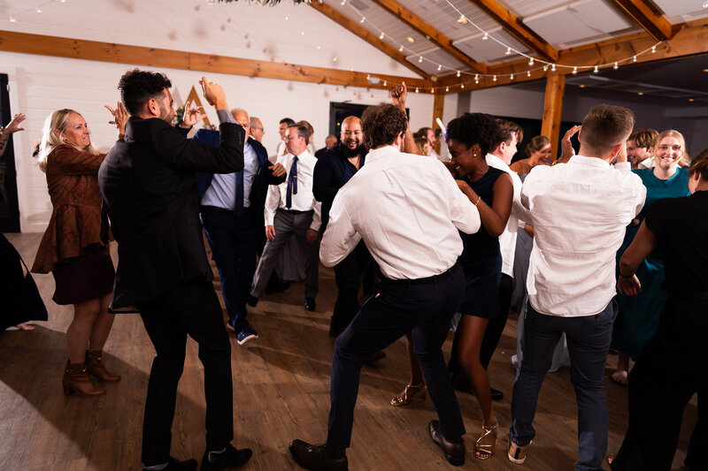 bloom-meadows-berkshire-wedding-photography-94