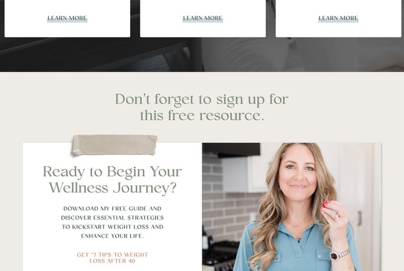 Amy Dean Semi Custom Showit Website Design-05
