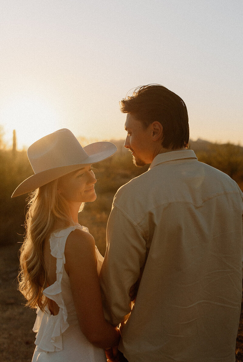 jami-oliver-engagement-session-taylorraephotofilm-154_websize