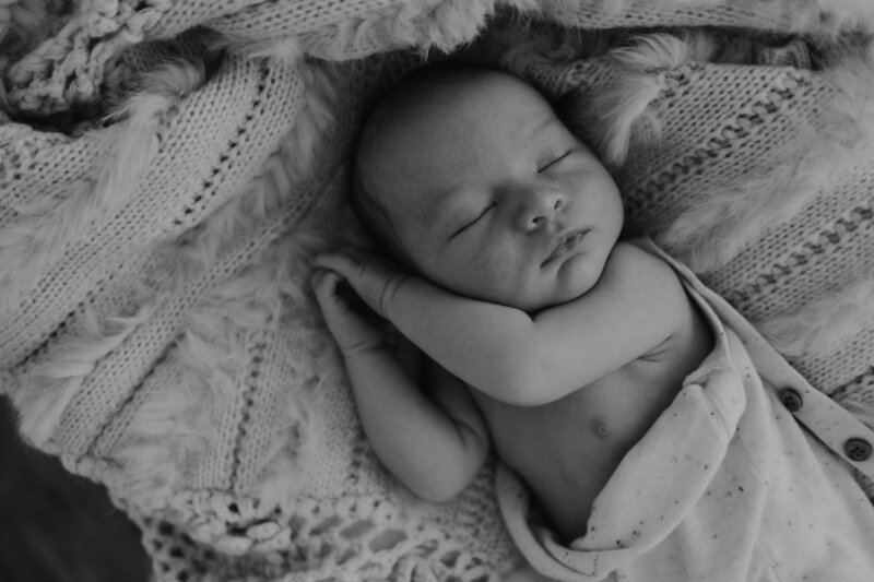 for-love-and-light-perth-newborn-photographer-15