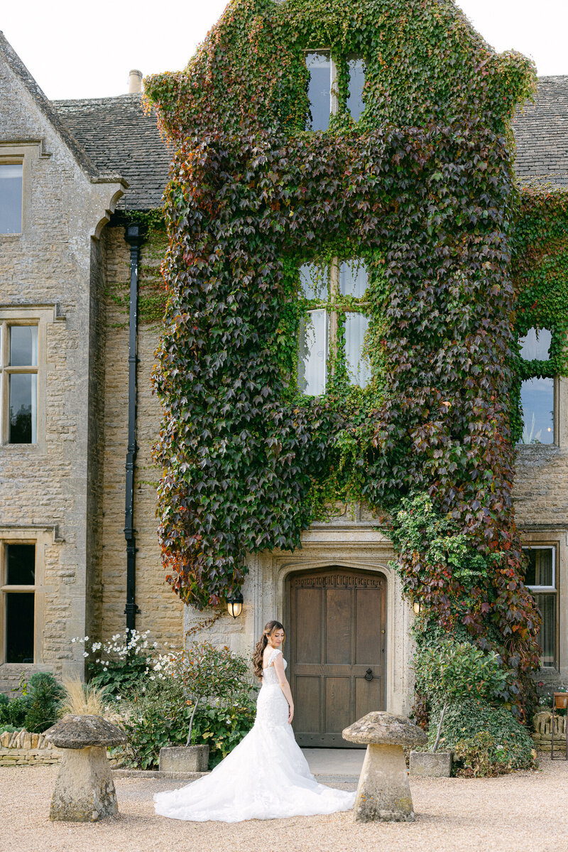 Hyde-House-Wedding-Photographer-Cotswolds-12