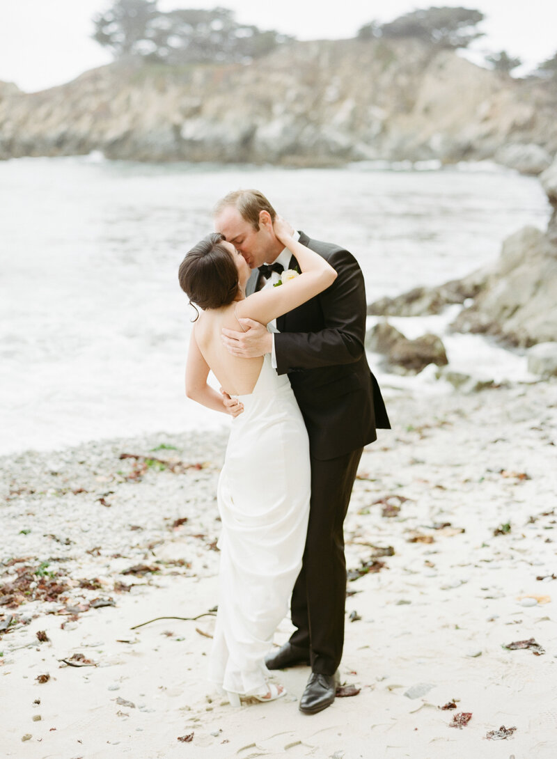 Secret elopement photography in Big Sur