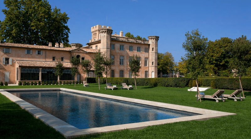 Villa Baulieu France