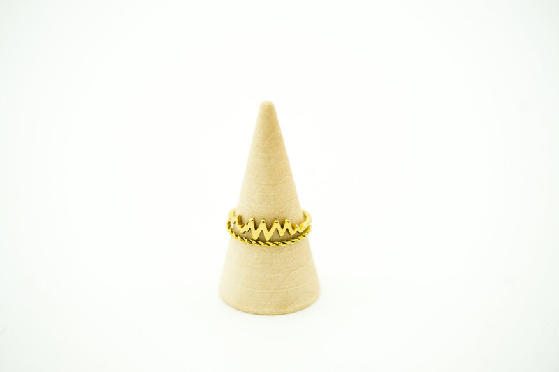 Same Wave STACK with wooden display