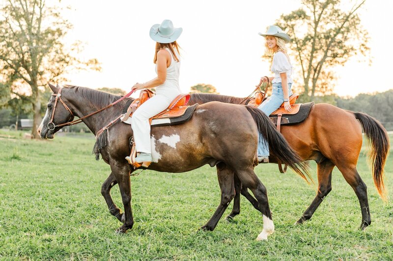 Lindsay + Paisley-125