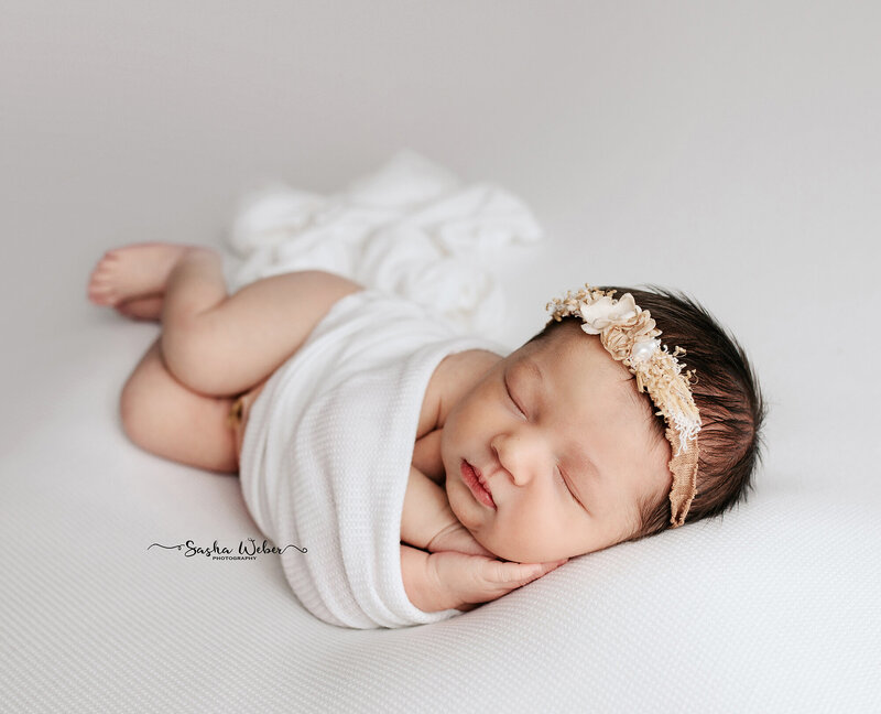 Newborn photographers in Morris county ,NJ
