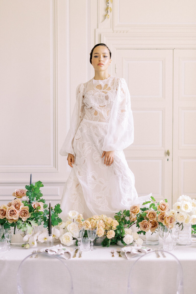Maïlys Fortune Photography Husband Wife Wedding Weddings Photography France Switzerland Italy Timeless Dreamy Imagery Bilingual French English Destination Weddings Destination Wedding Provence French Riviera Paris Lake Como Tuscany126