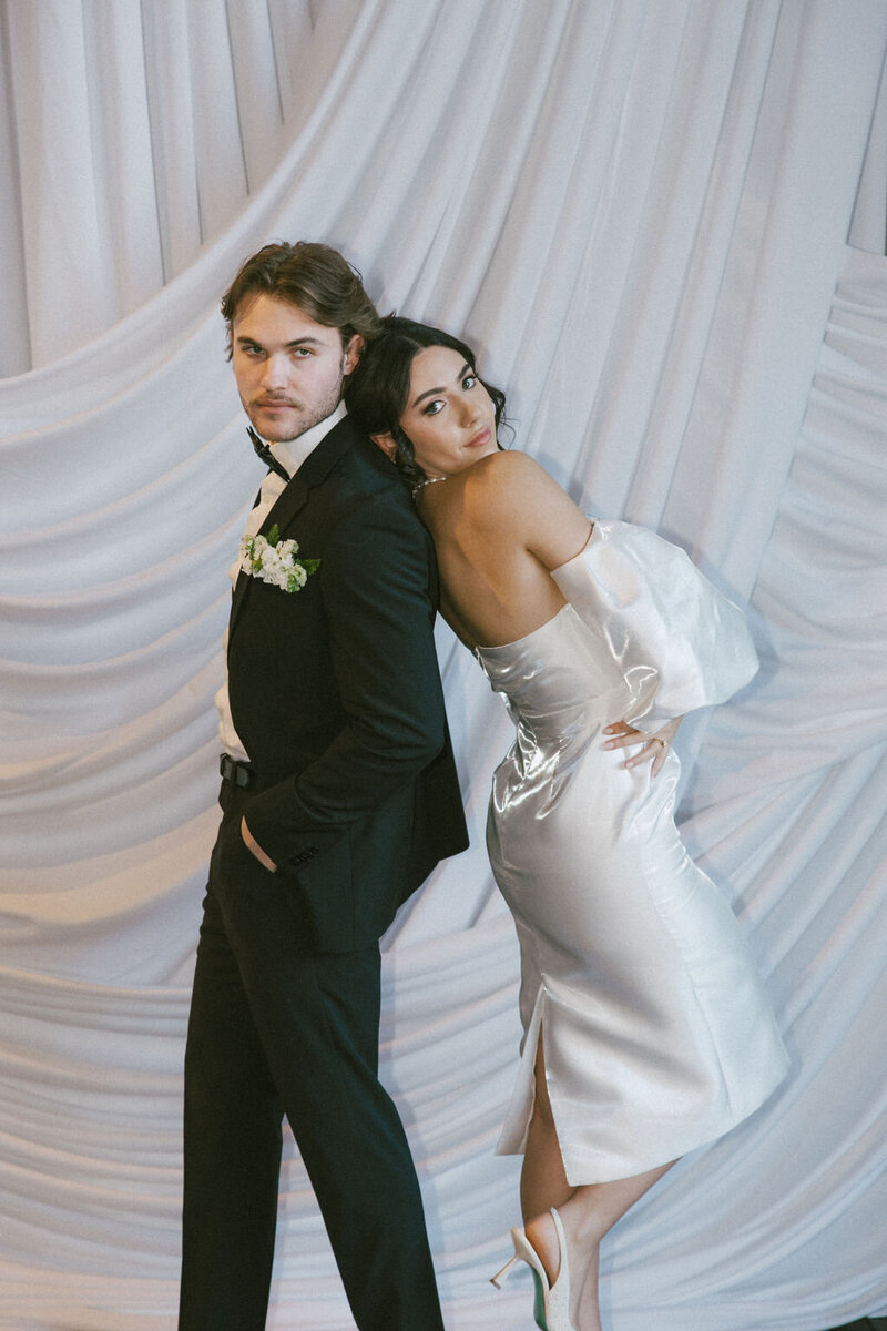 reneewalkerphoto_Oregon_Wedding_Photographer_B+N-108