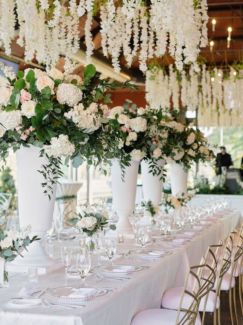 wedding reception table at Atlanta Athletic Club