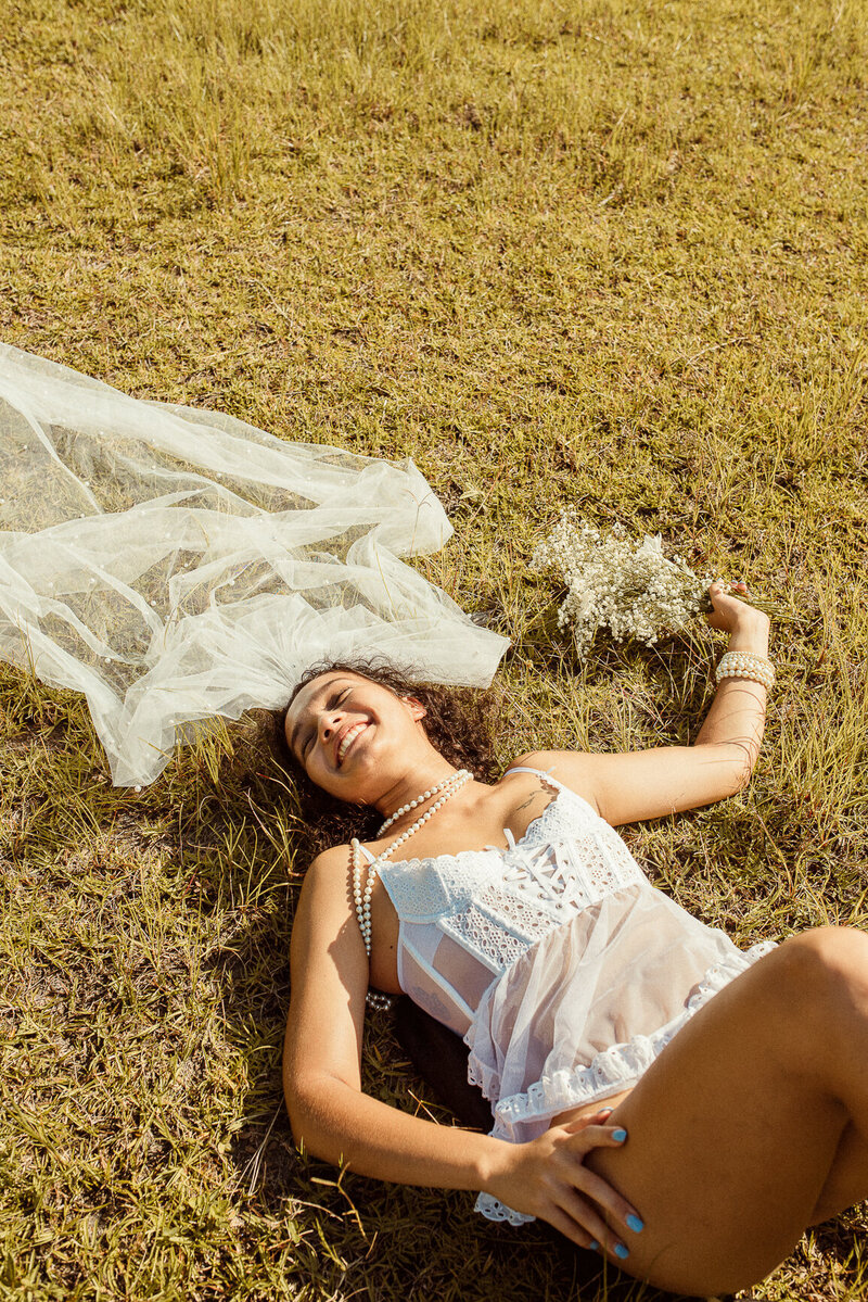 boudoir bridal portraits in Florida