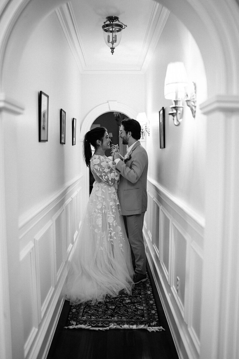 A small wedding in Portland Maine photographed by Hattie Mae Photography