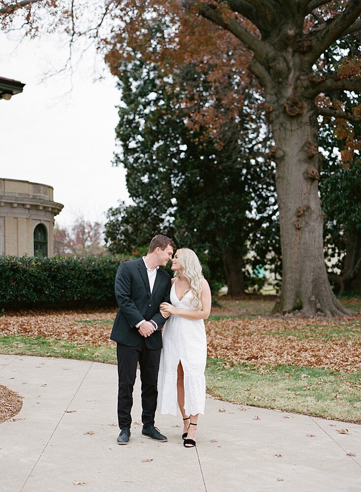 tulsa-wedding-photographer-mansion-at-woodward-park-photoshoot-laura-eddy-photography_0001