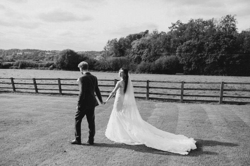 Hyde-House-Wedding-Photographer-Cotswolds-65