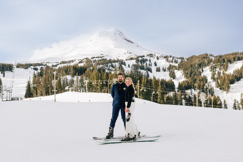 Mt-Hood-Meadows-Oregon-Ski-Elopement-101