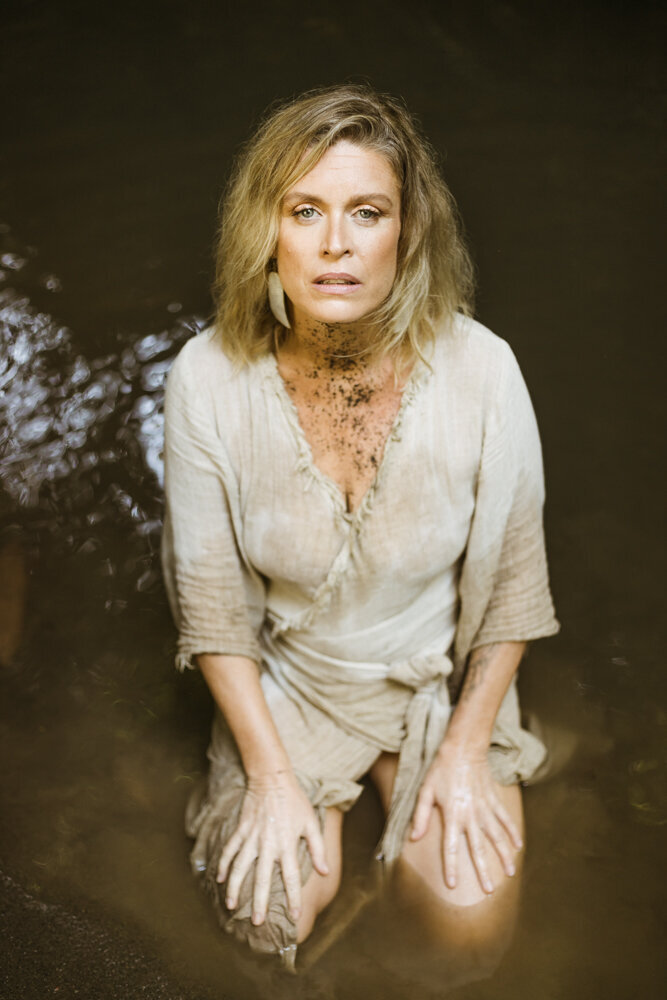 OLIVKA TEASER by Marian Duven-1