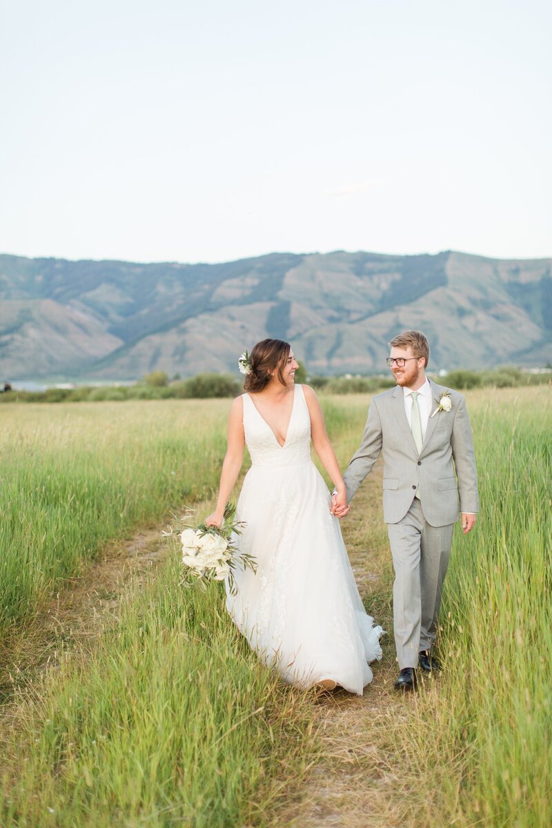 Michaela Scott Photography Afton Wyoming Wedding Photographer