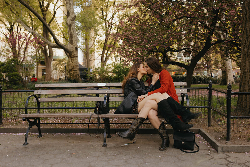 Lesbian-Engagement-Photos-The-Village-Manhattan-April-2023-00072