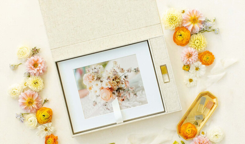 Photo and USB Box6