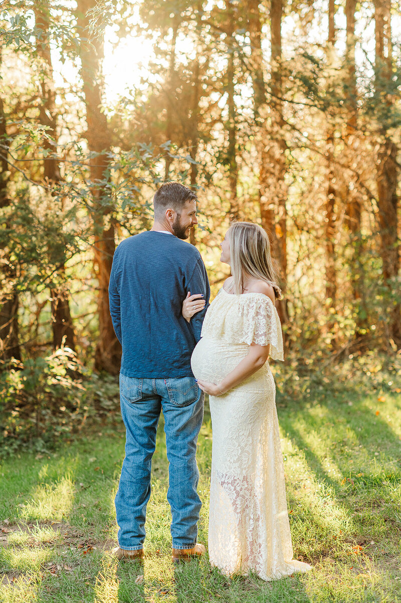 pregnant mother and father by york pa photographer