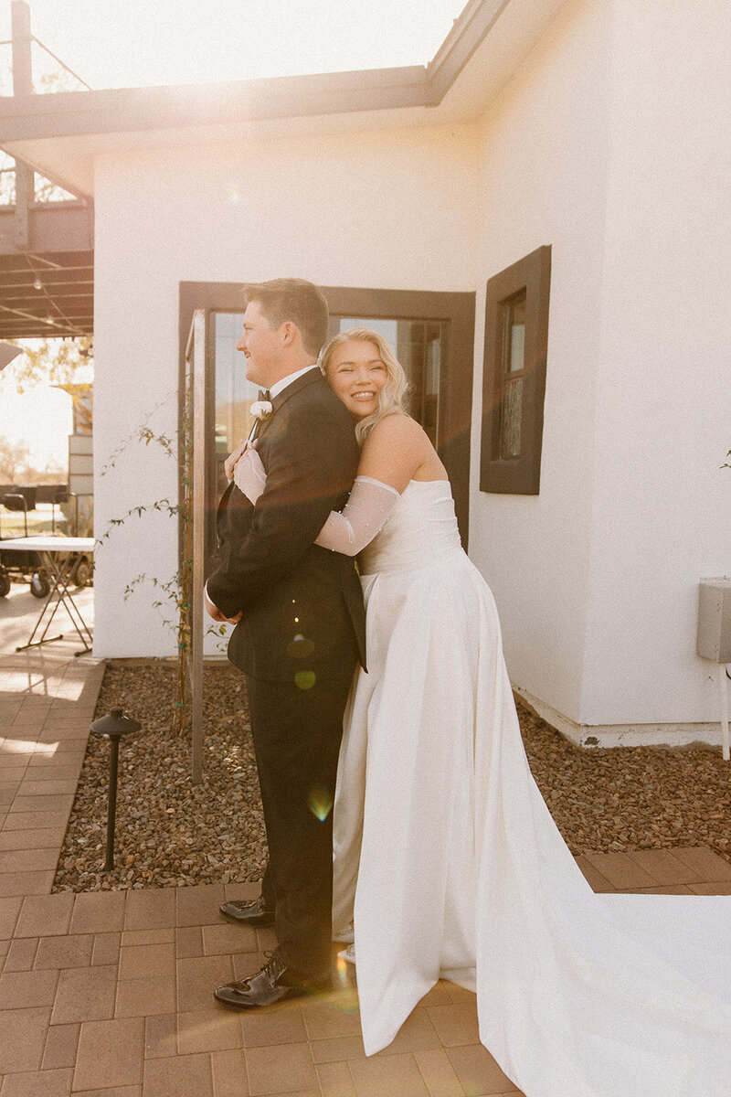 kelsey-kohl-wedding-preview-taylorraephotofilm-31