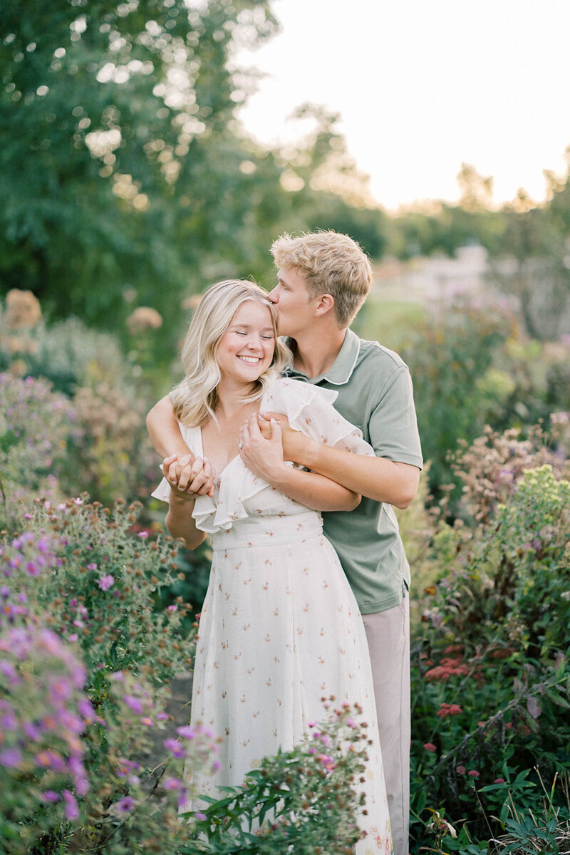 LivByGrace-Minneapolis-Wedding-Photographer-Libby&Cort-7_websize