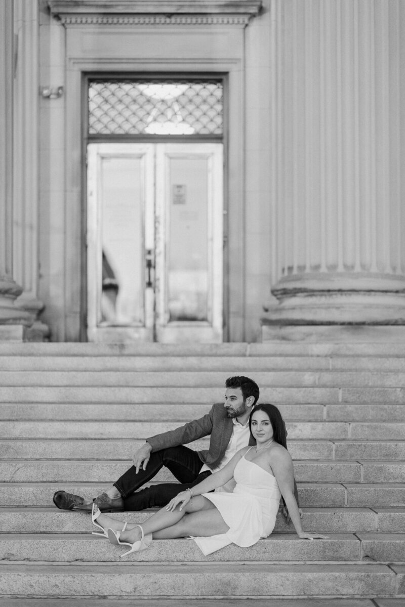 modern_downtown_charlotte_engagement_session-416