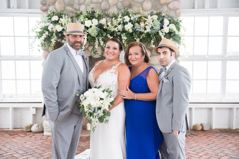 Mallard Island Yacht Club Wedding July59