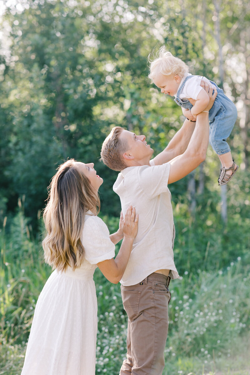 Exclusive Offers for Family Photography Sessions This Season