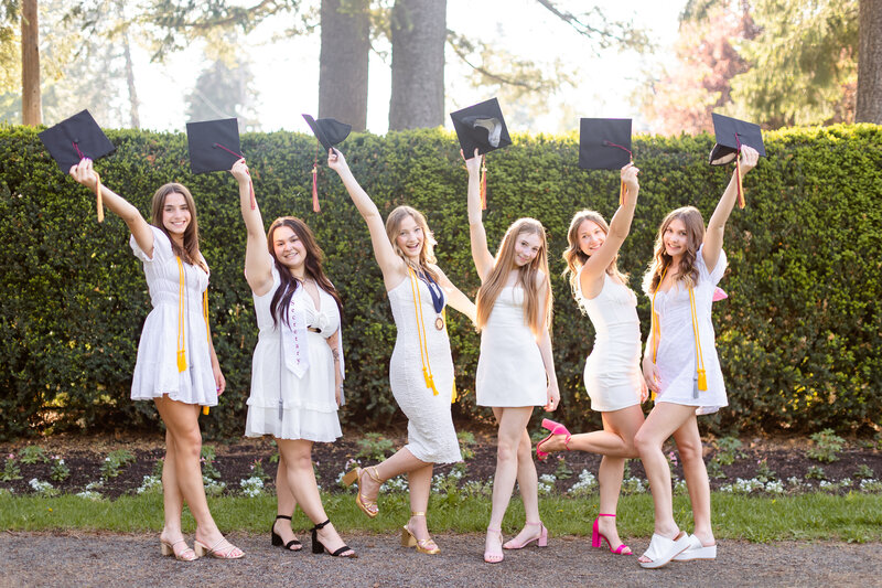 2023-05-20 U-High grads_IMG 26-1