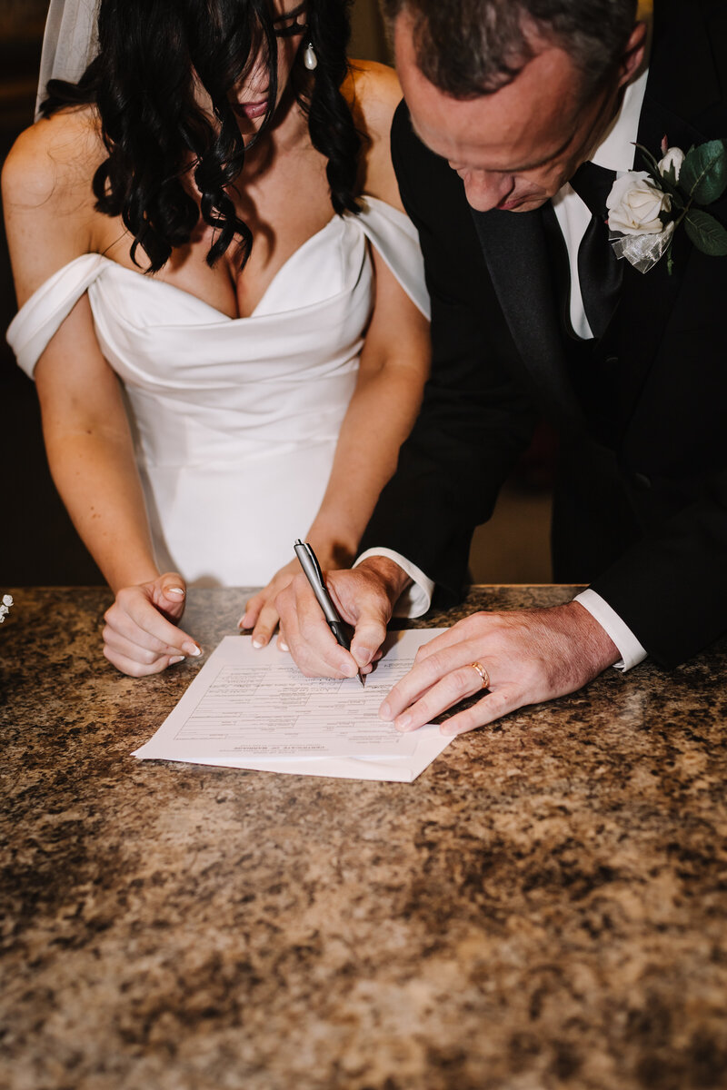Iowa-Wedding-Photographer