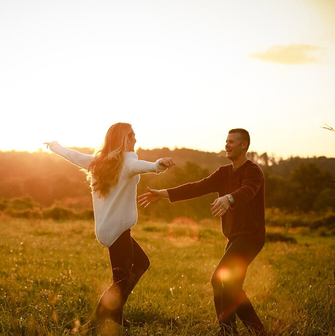 aa18_dani_adam_engagement_photos_tyler_park_philadelphia_pa_by_cassia_karin_photography-246