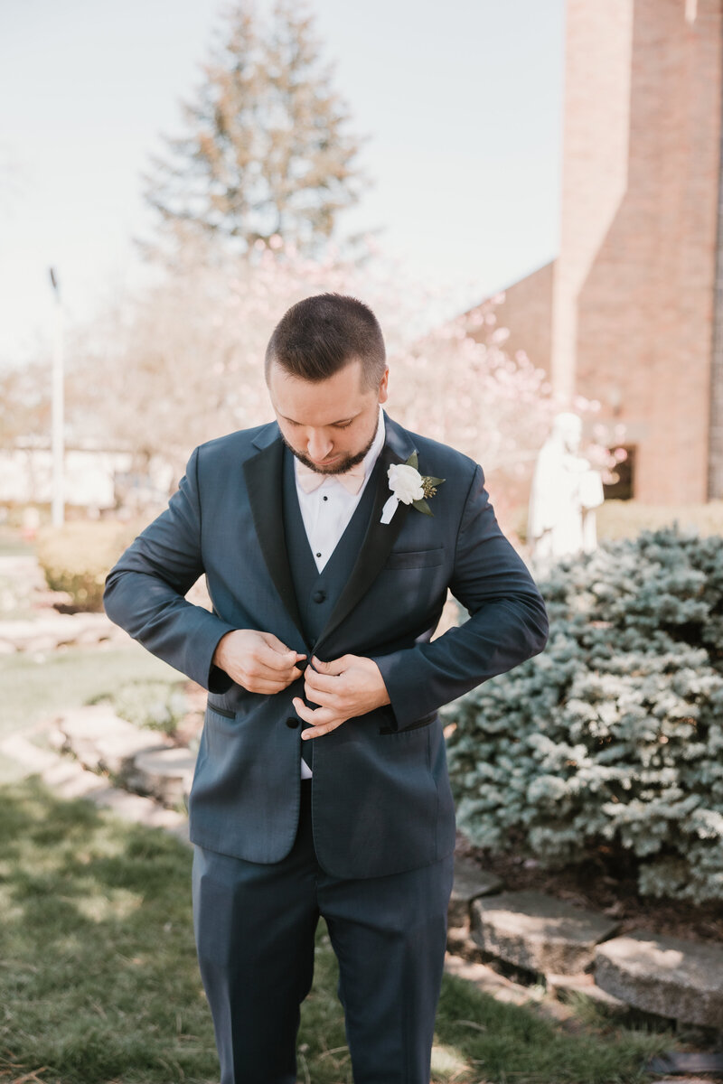 Emily & Brian - Michigan Wedding Photographer - Mariah Kasten Photo 2024-6