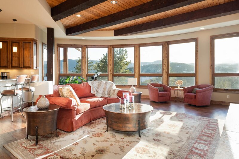 32034 Snowshoe Rd-013-011-Living Room-MLS_Size