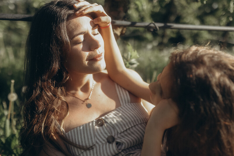 Tami & Inaya0942
