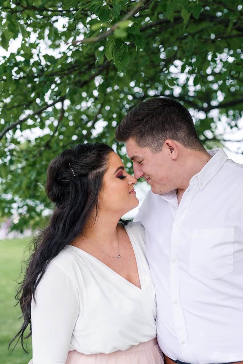 atwater-beach-engagement-milwaukee-the-paper-elephant-001