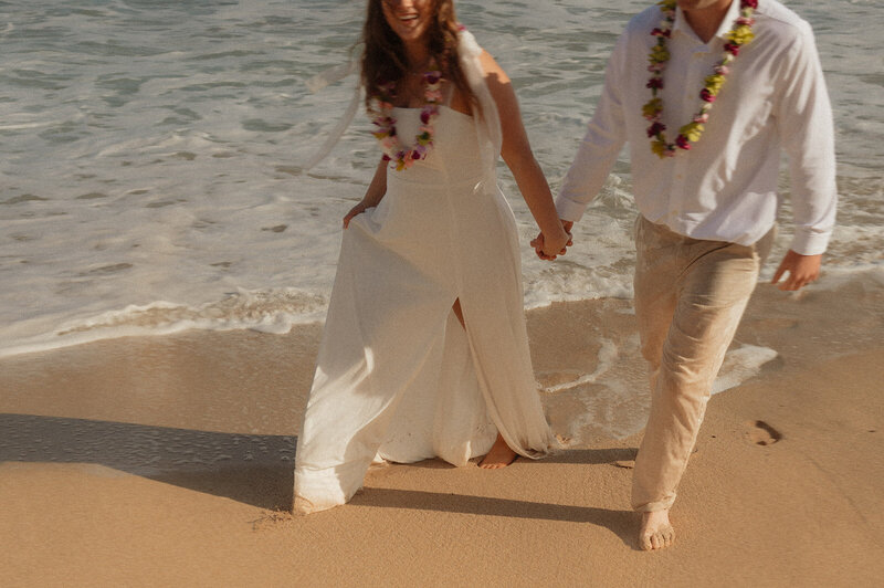 michigan hawaii elopement photographer