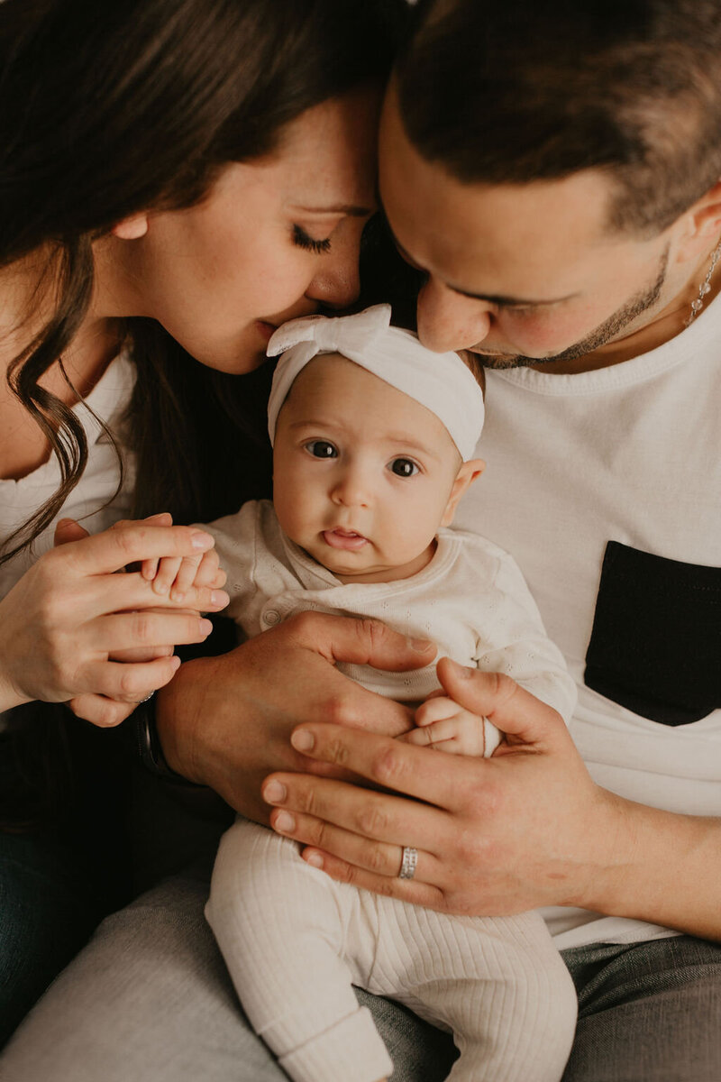 Ottawa Newborn Photos - Acouri Family 3