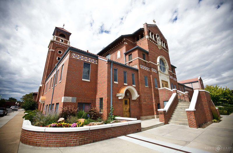 Shrine-of-Saint-Anne's-Catholic-Church-in-Arvada-CO-Wedding-Venue