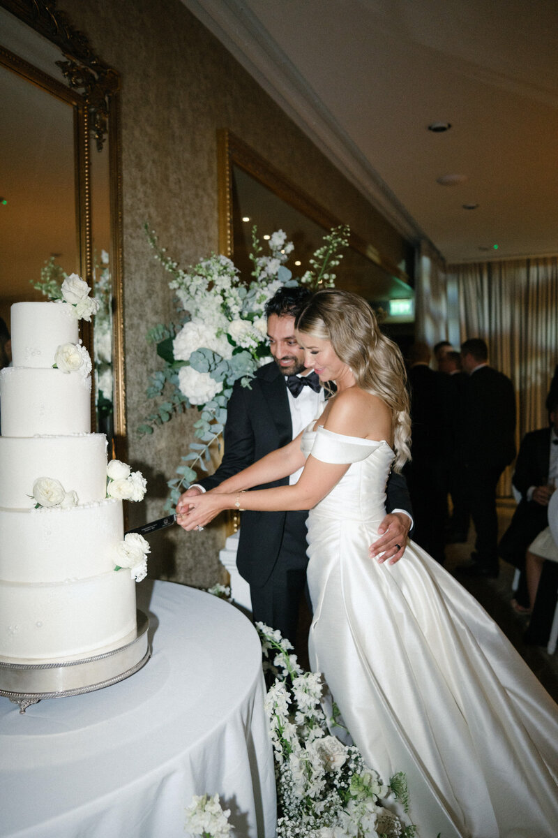editorial wedding photographer Grantley Hall-2157