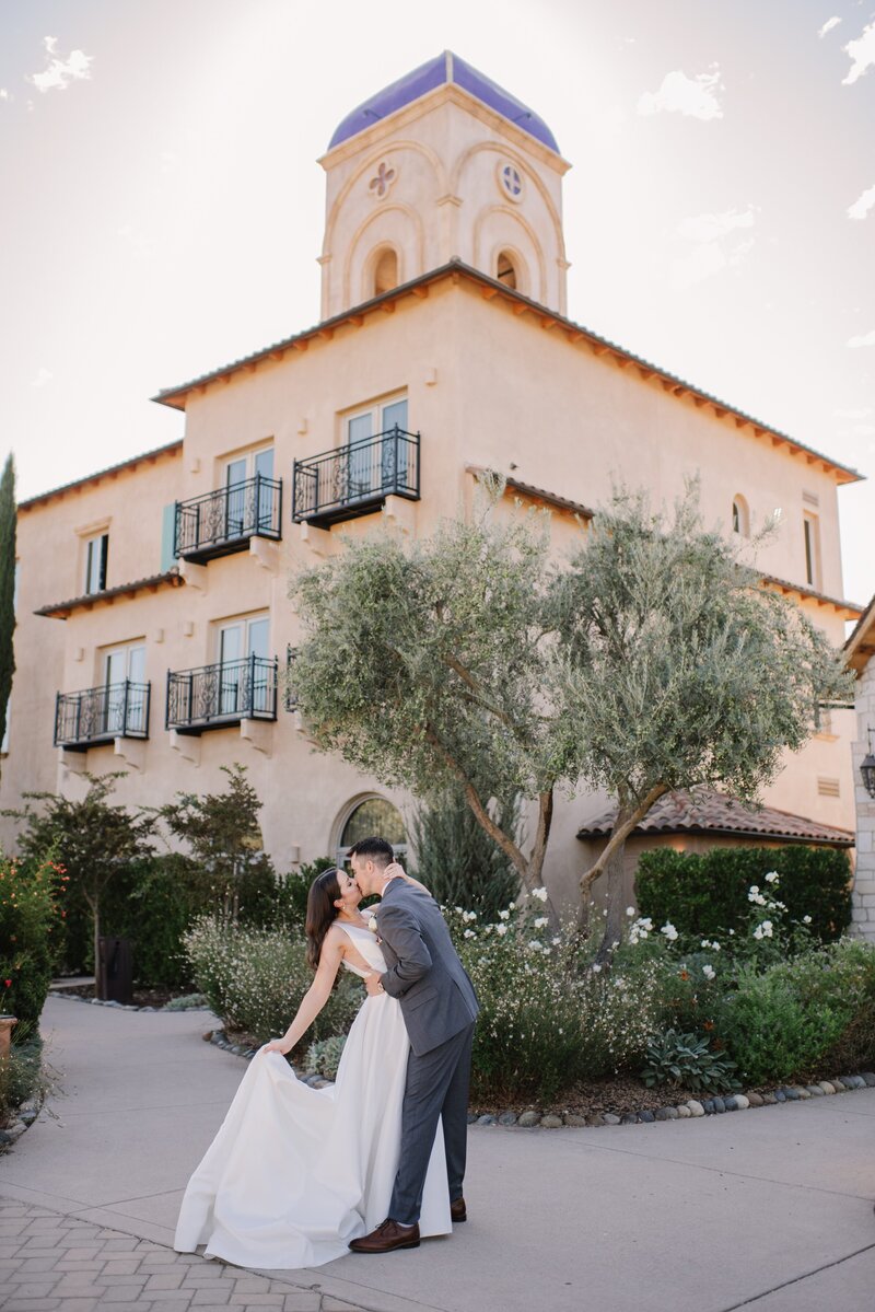 Villa Loriana San Luis Obispo Modern Wedding Portrait