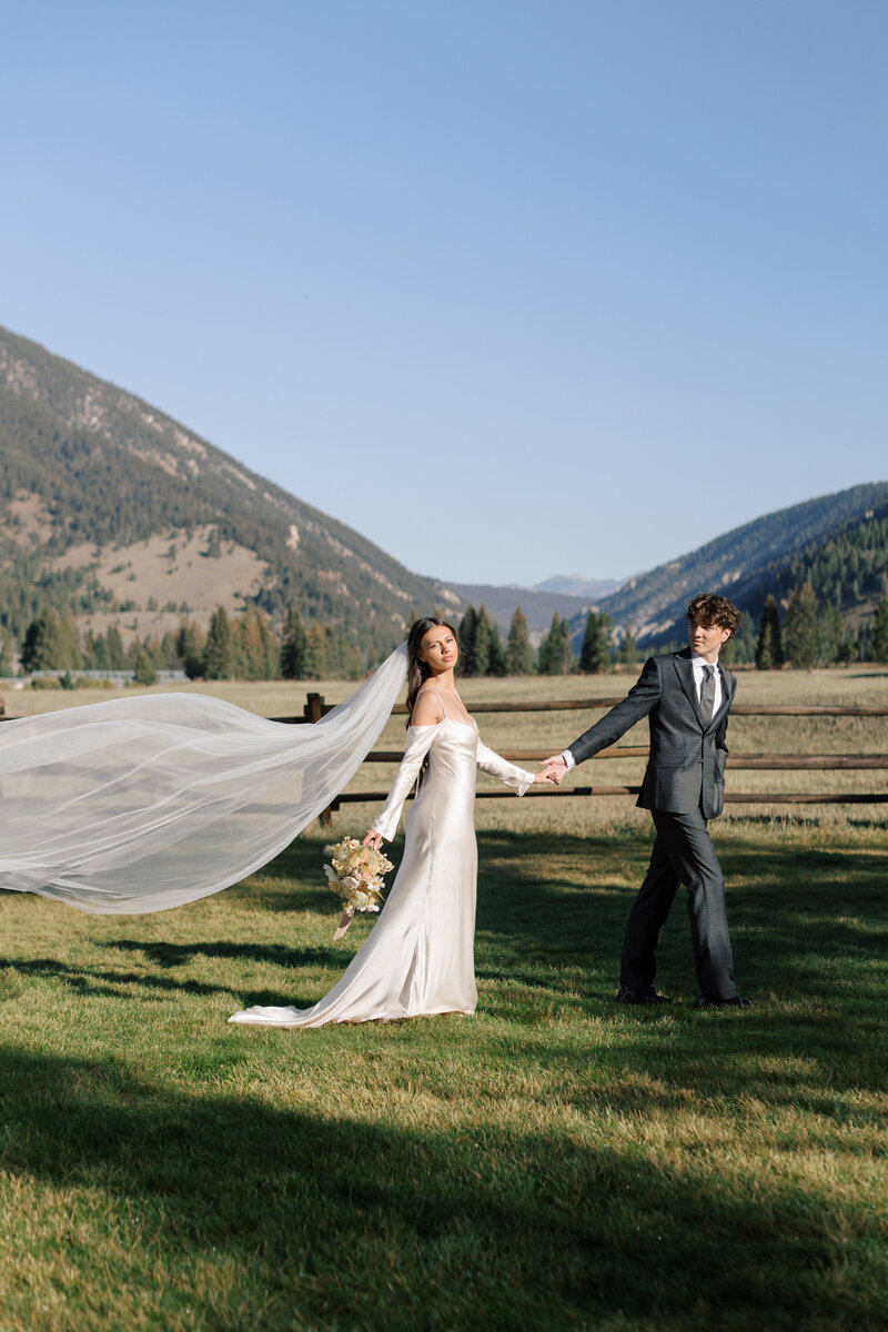montana-ranch-wedding-photos-hhp-26